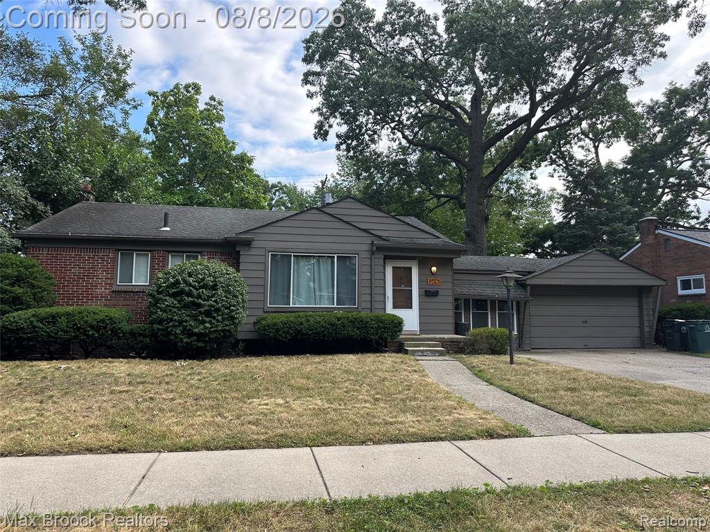 8501 NORTHFIELD Boulevard, Oak Park, MI 48237