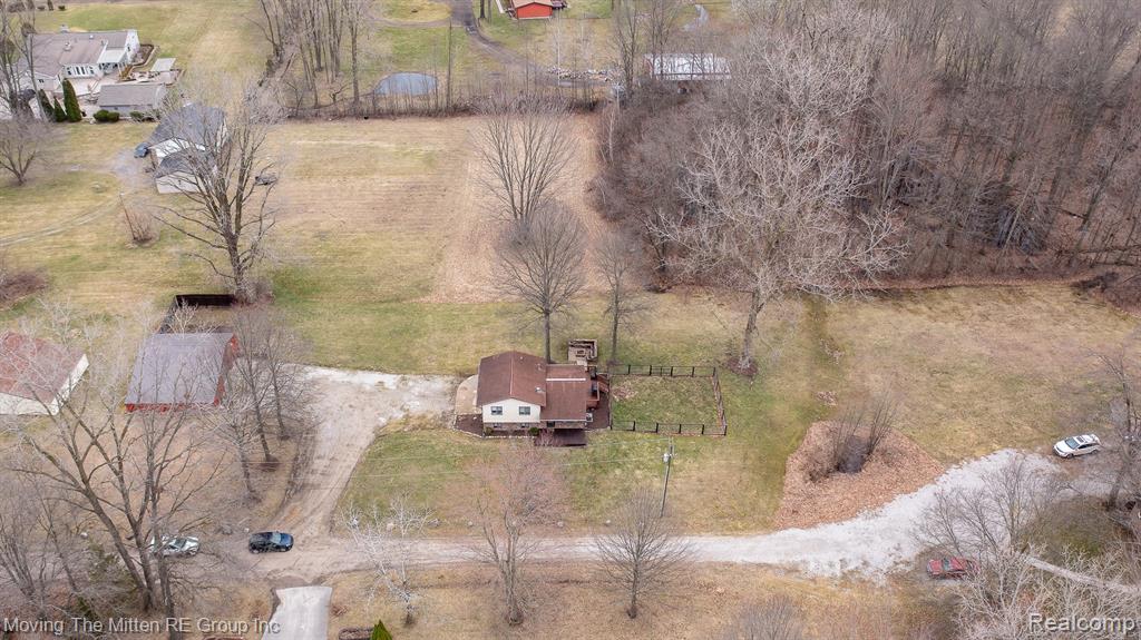 21775 Clemmons Court, Belleville, MI 48111 — Photo 42