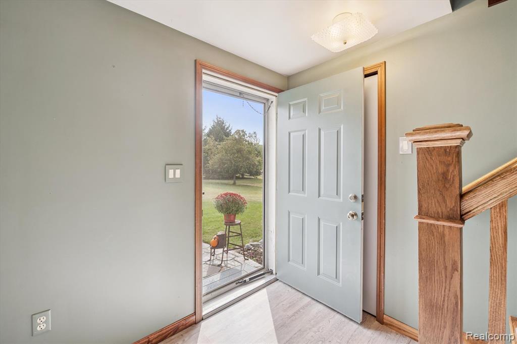 625 Fowlerville Road, Fowlerville, MI 48836 — Photo 5