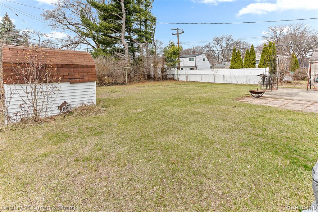 880 Virginia Street, Plymouth, MI 48170 — Photo 28