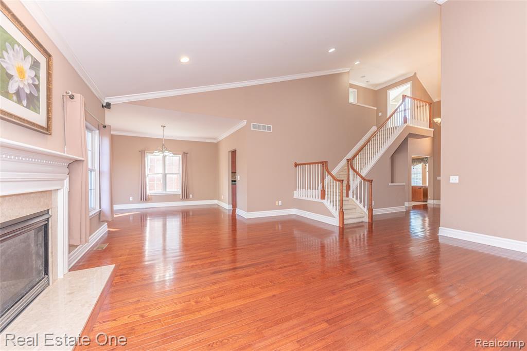 26610 Valhalla Drive, Farmington Hills, MI 48331 — Photo 33