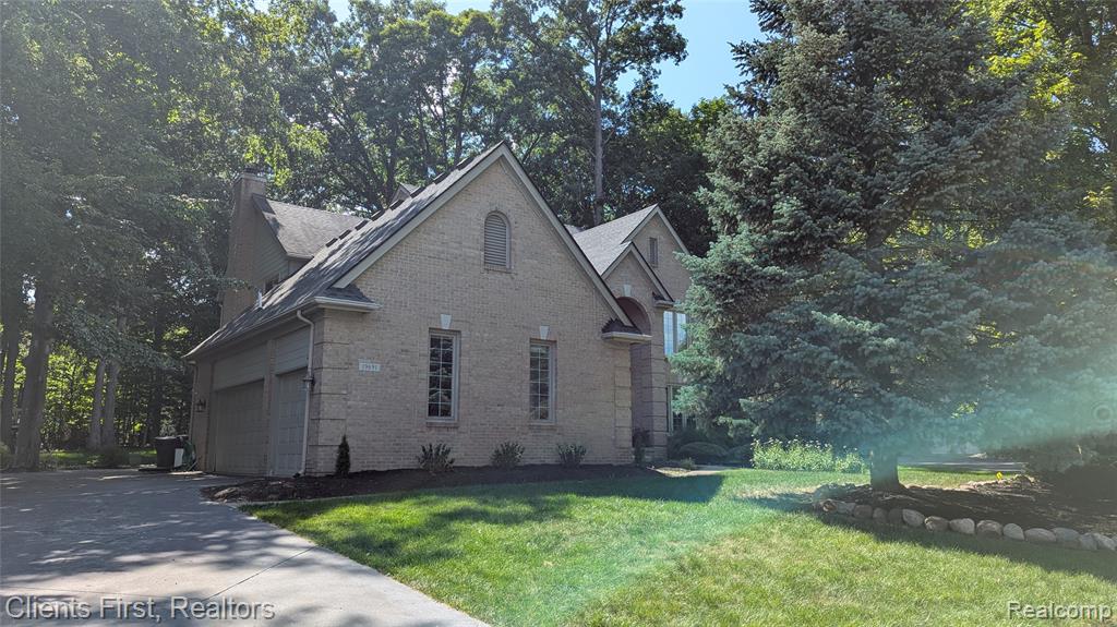 19691 Windridge Drive, Northville, MI 48167 — Photo 27