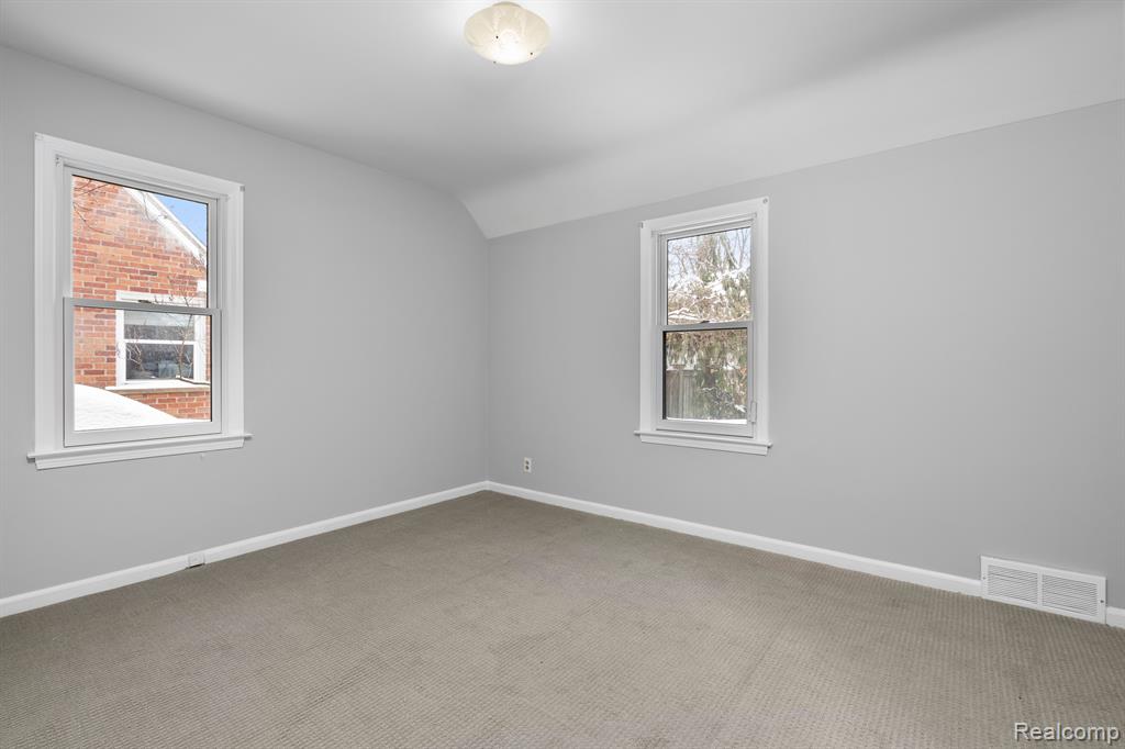 1239 WASHTENAW Avenue, Ypsilanti, MI 48197 — Photo 9
