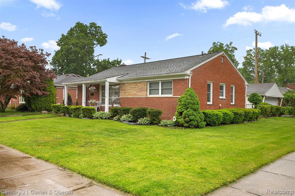 26657 W Chicago, Redford, MI 48239 — Photo 33