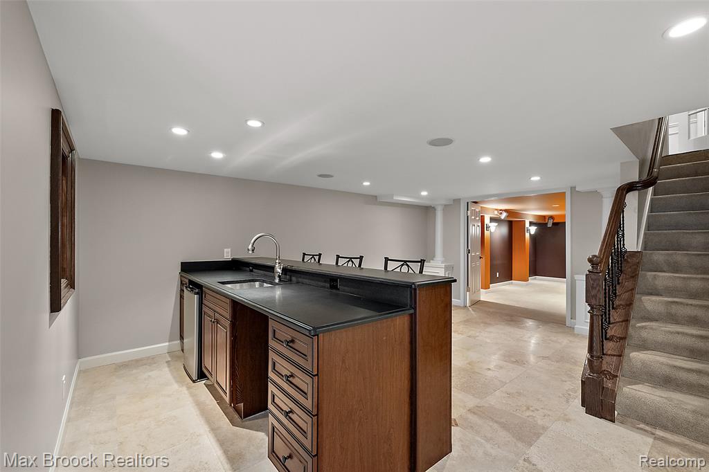4627 Sunningdale Drive, Bloomfield Hills, MI 48302 — Photo 25