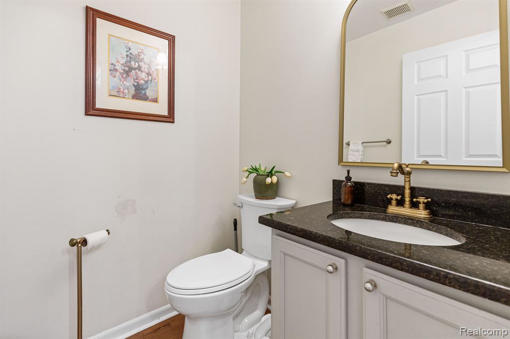 4051 SARAH ANN Drive, Canton, MI 48188 — Photo 23
