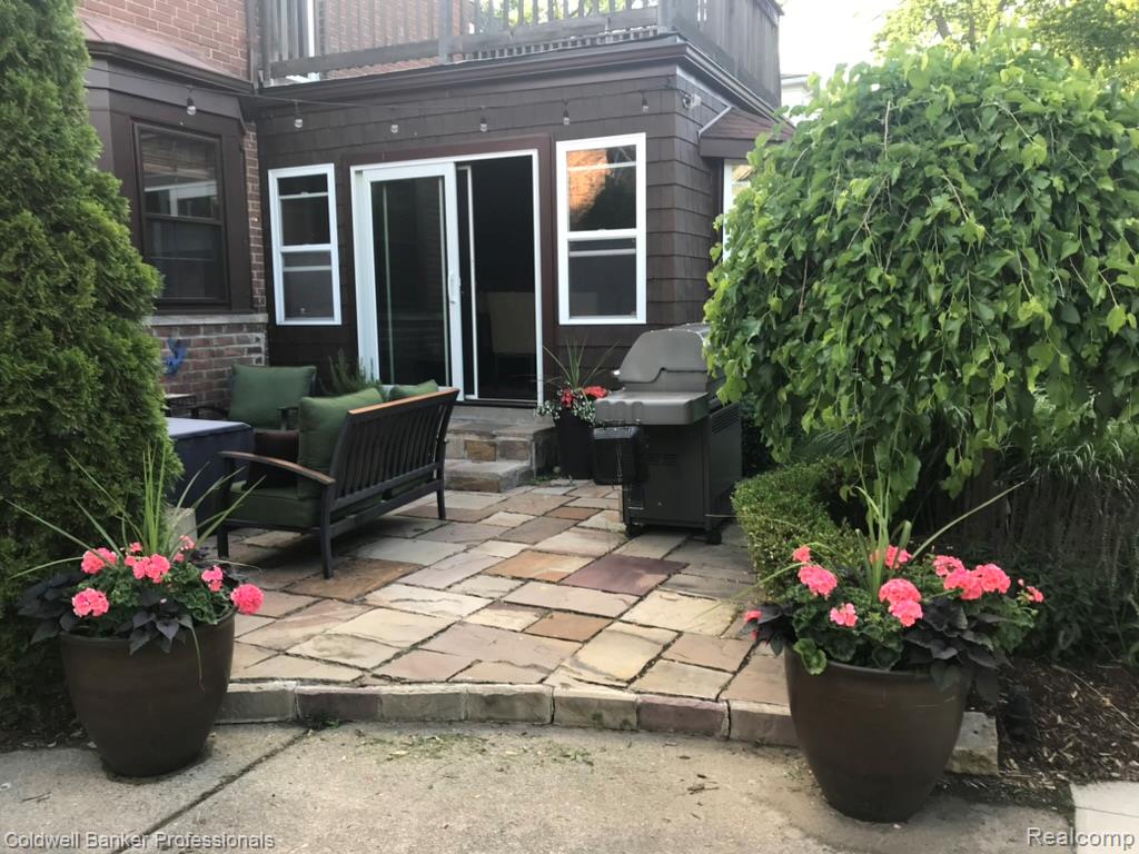 1358 Harvard Road, Grosse Pointe Park, MI 48230 — Photo 41