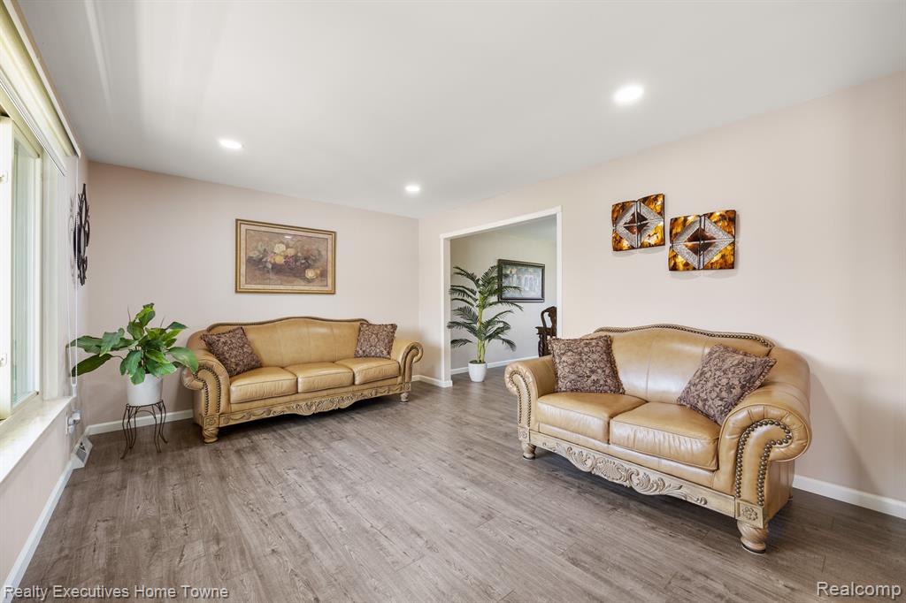 4625 BOULDER Drive, Sterling Heights, MI 48310 — Photo 7