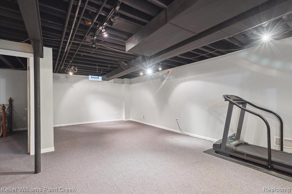 46044 ROYAL Drive, Chesterfield, MI — Photo 29