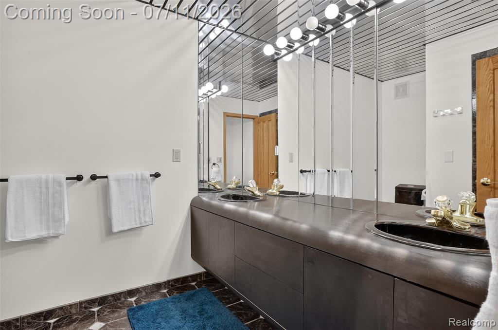 7772 Athlone Drive, Brighton, MI 48116 — Photo 35