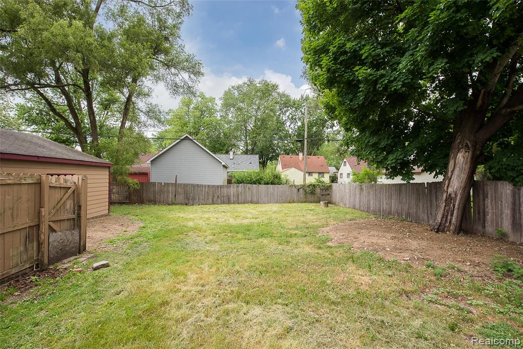 658 Kansas Avenue, Ypsilanti, MI 48198 — Photo 5