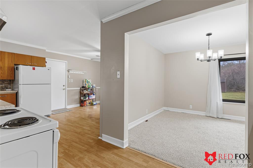 5368 Oaktree Court, Flint, MI 48532 — Photo 16