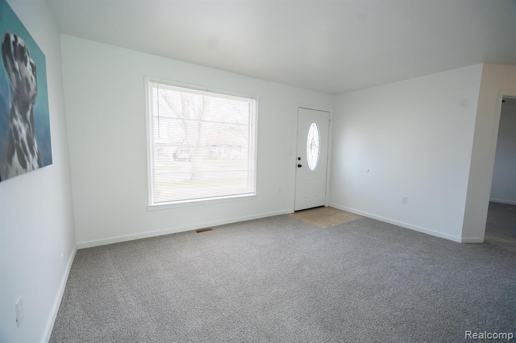 5948 DUDLEY Street, Taylor, MI 48180 — Photo 8