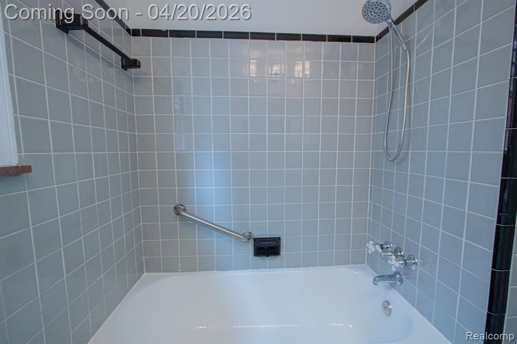 15644 Carlisle Street, Detroit, MI 48205 — Photo 10