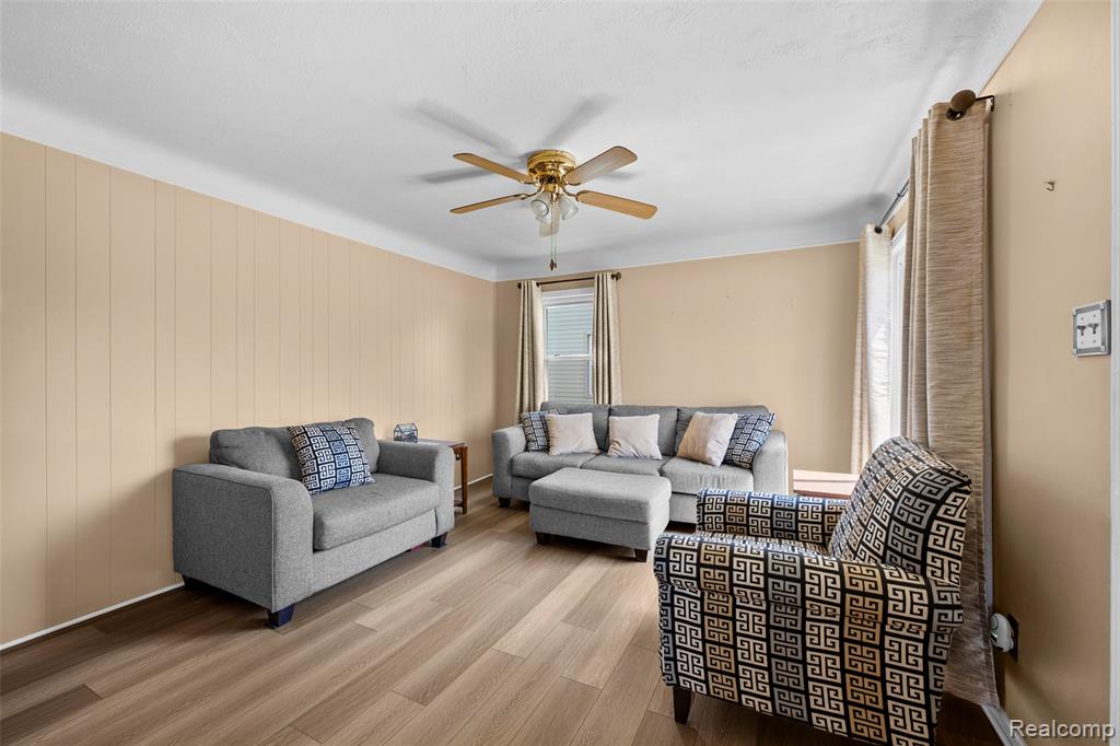 13750 Kingston Street, Oak Park, MI 48237 — Photo 8