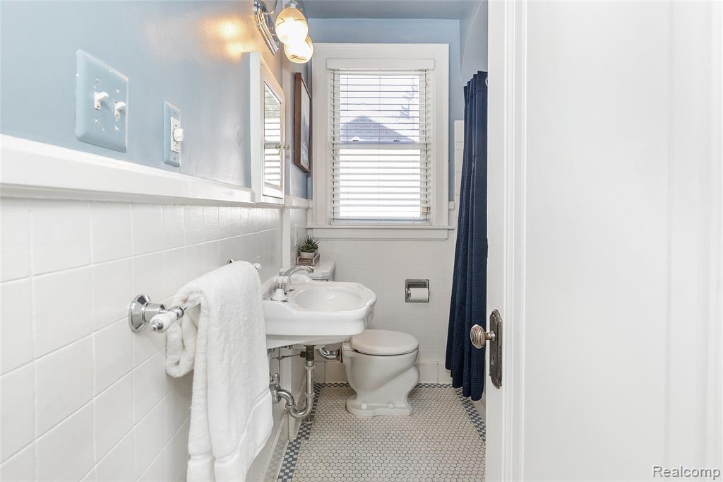 707 S Alexander Avenue, Royal Oak, MI 48067 — Photo 18