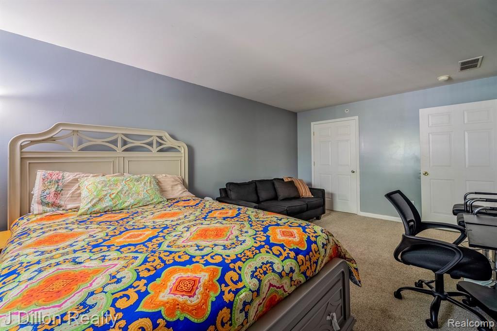 4275 DEESIDE Drive, Brighton, MI 48116 — Photo 25