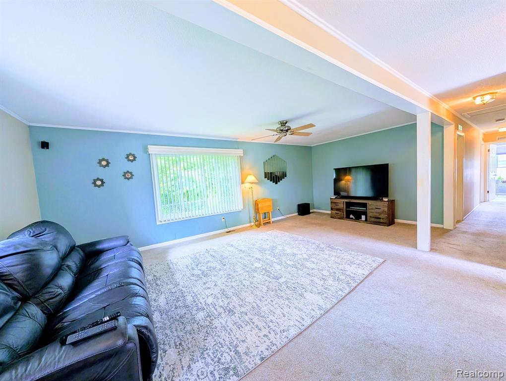 5418 Don Shenk Drive, Swartz Creek, MI 48473 — Photo 3