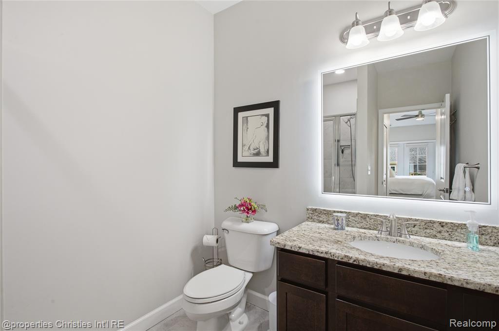 5530 Arbor Chase Drive, 14, Ann Arbor, MI 48103 — Photo 22