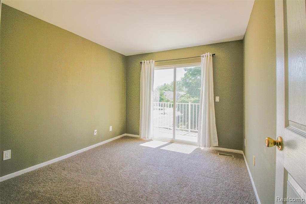 56501 Chesapeake Trail, 57, Utica, MI 48316 — Photo 24