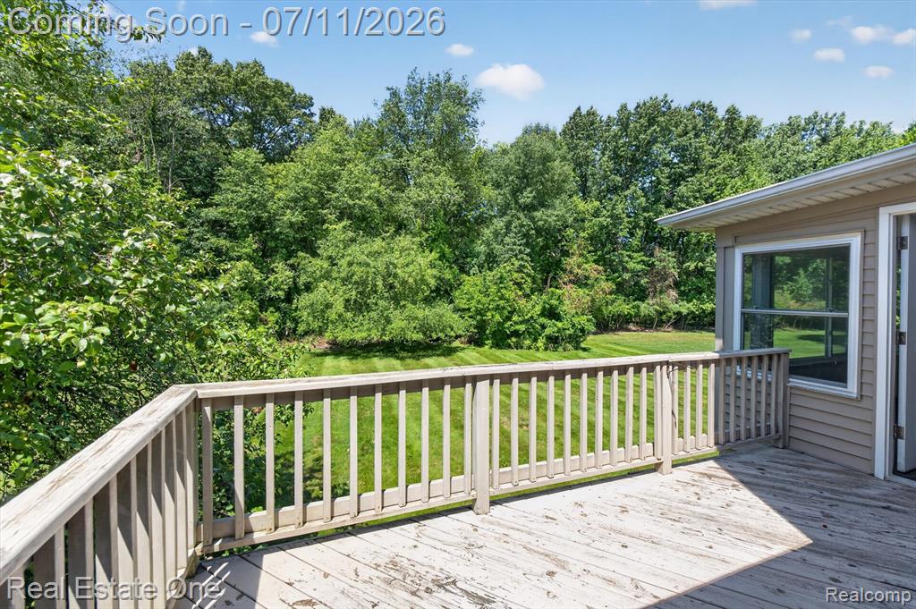 5128 Queensway, Howell, MI 48843 — Photo 52