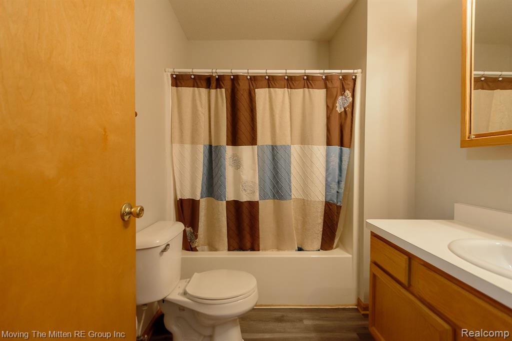 9635 WILDFLOWER Court, Van Buren, MI 48111 — Photo 22