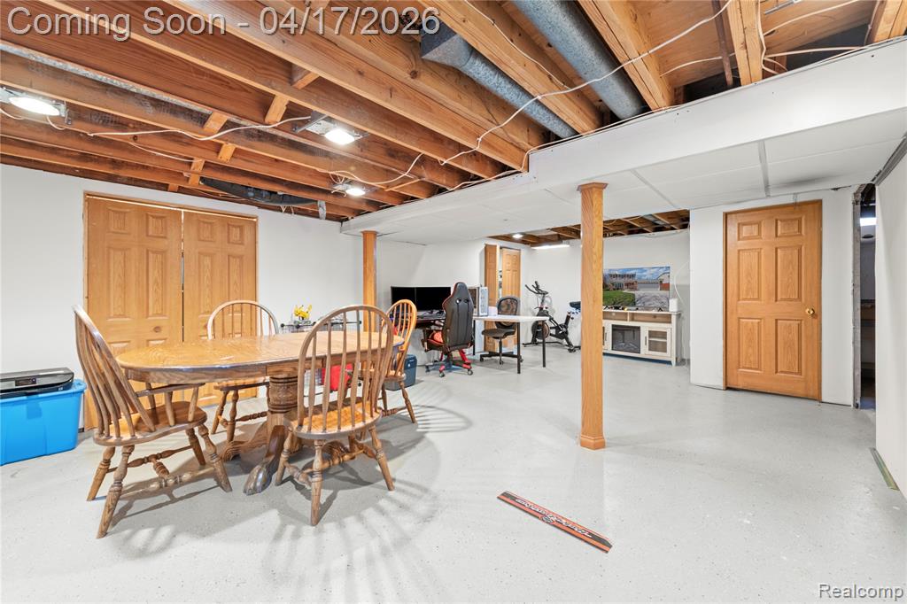 19534 Coachwood Road, Riverview, MI 48193 — Photo 34