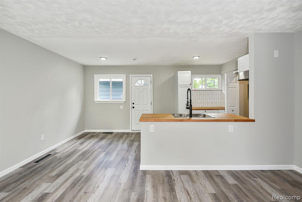 1468 GAIL, Ypsilanti, MI 48198 — Photo 15