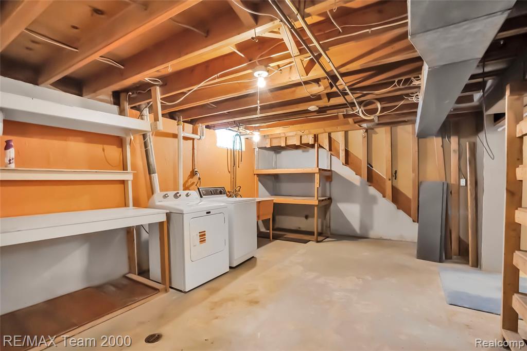 33622 Bock Street, Garden City, MI — Photo 29