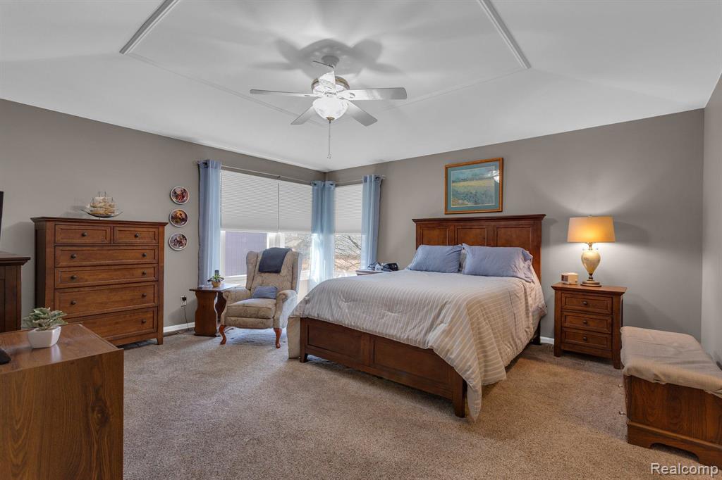 48089 Sonny Drive, Macomb, MI 48044 — Photo 23