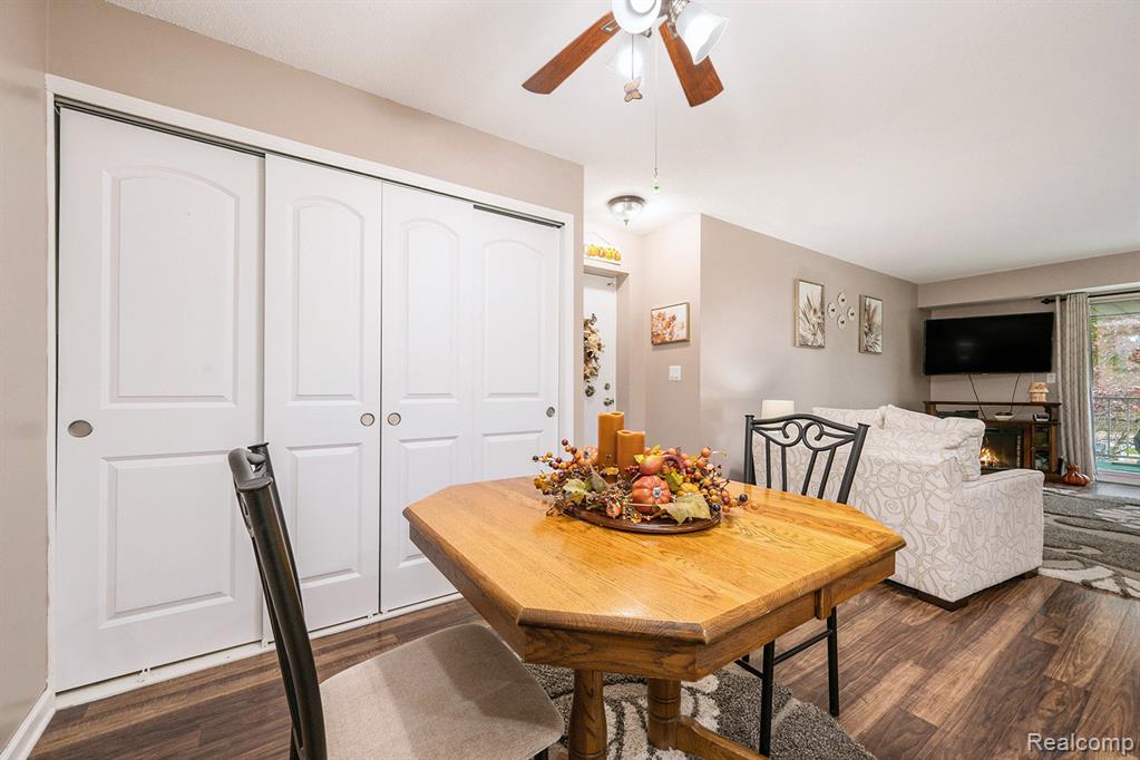 35912 Ann Arbor Trail, Livonia, MI 48150 — Photo 7