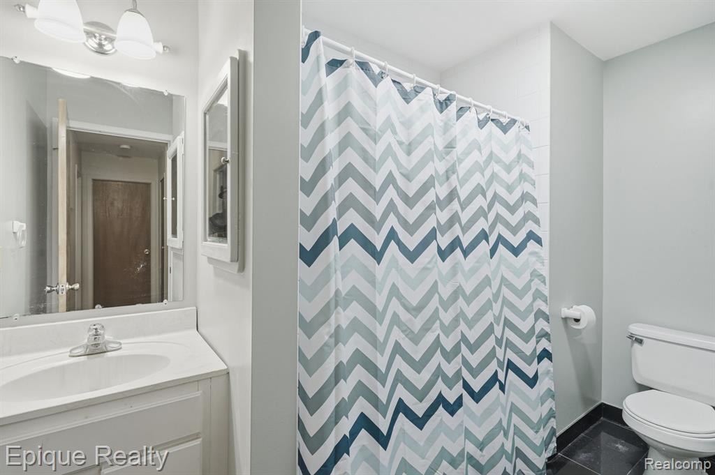 521 Carberry Hill, Brighton, MI 48116 — Photo 13