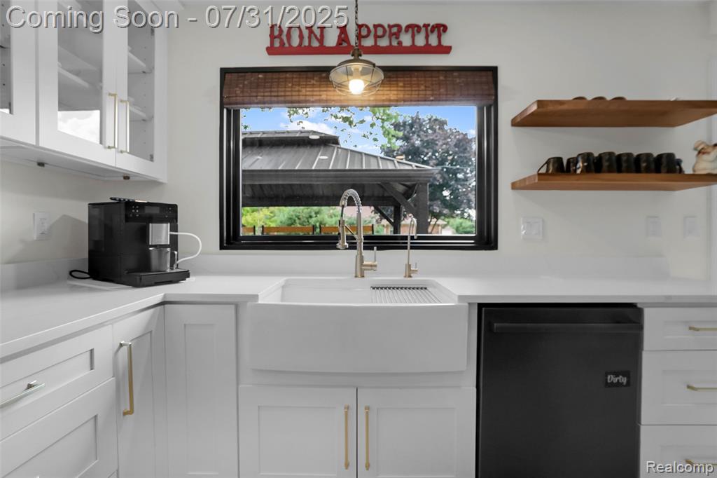 4380 Bender Court, Troy, MI 48098 — Photo 8