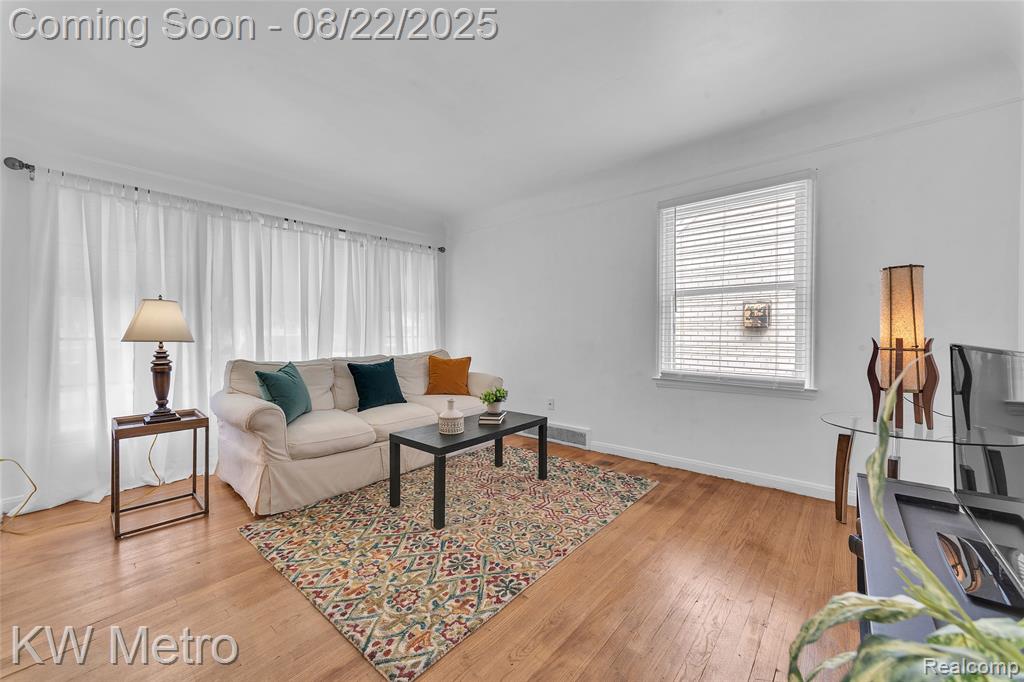 9686 Lenore, Redford, MI 48239 — Photo 5