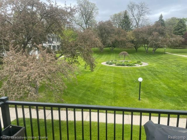 100 W Hickory Grove Road, Bloomfield Hills, MI 48304 — Photo 4