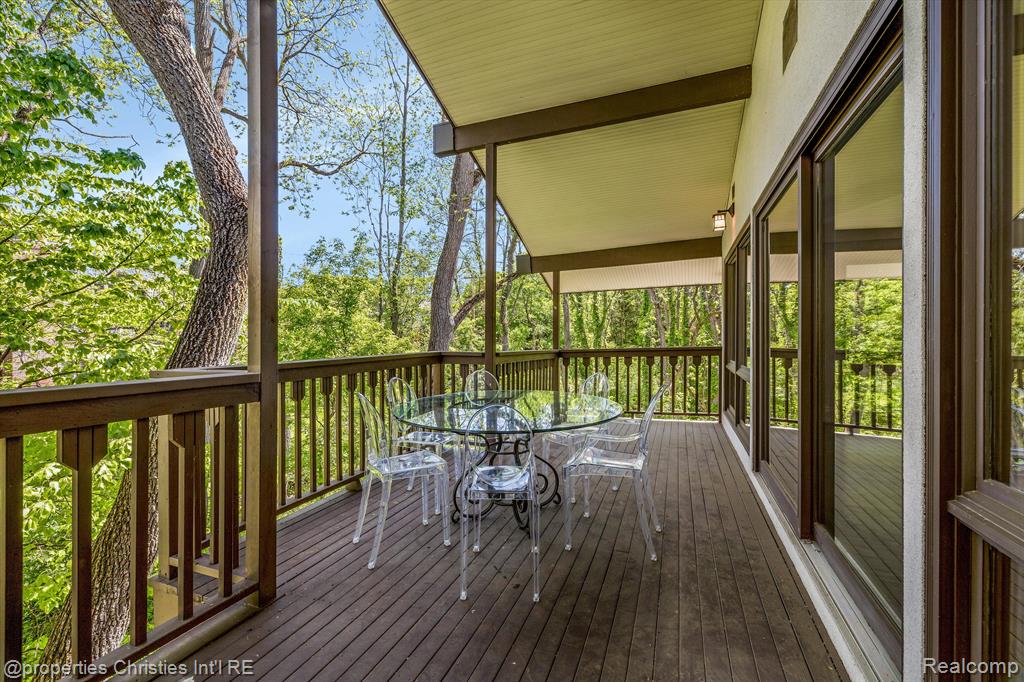 4640 Private Lake Drive, Bloomfield Hills, MI 48301 — Photo 11