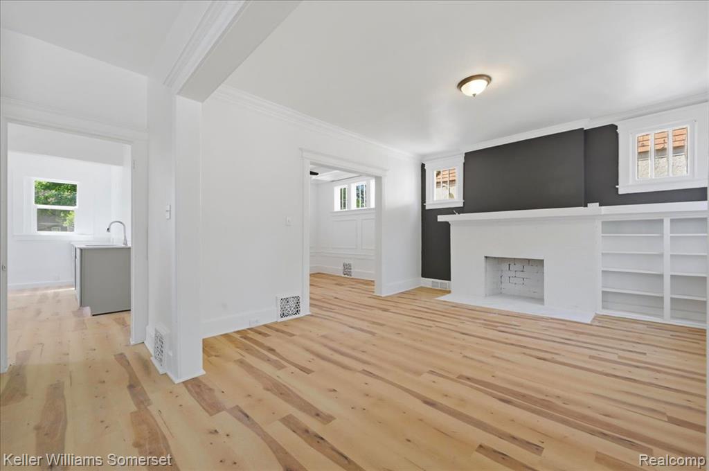 693 Calvert Street, Detroit, MI 48202 — Photo 7