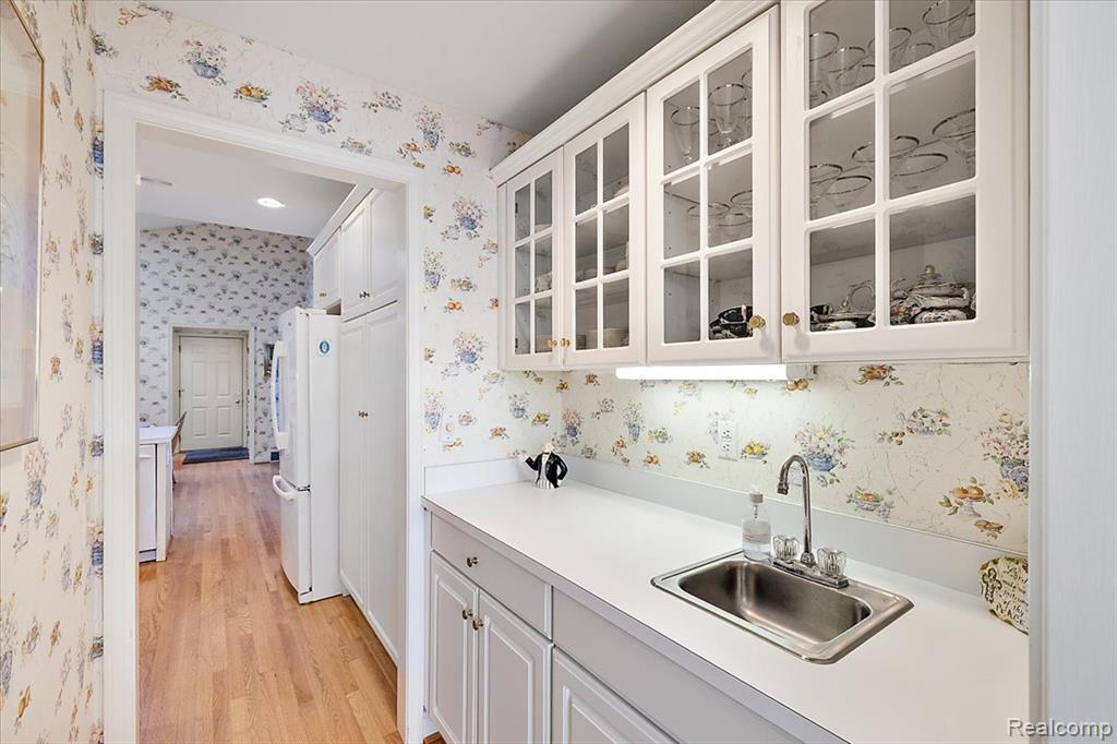 9000 Harbor Place Drive, Saint Clair Shores, MI 48080 — Photo 18