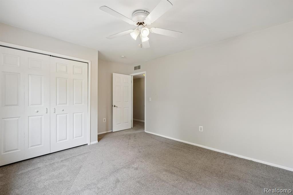 7302 PARKWAY Court, Canton, MI 48187 — Photo 36