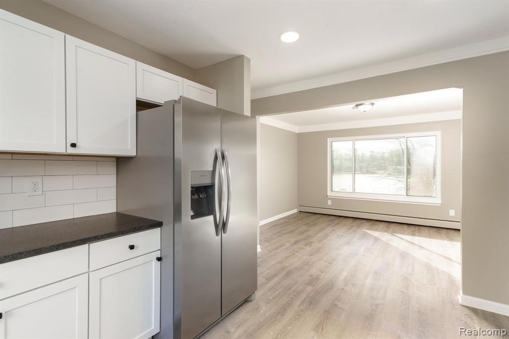 411 BUNNY RUN Boulevard, Lake Orion, MI 48362 — Photo 5