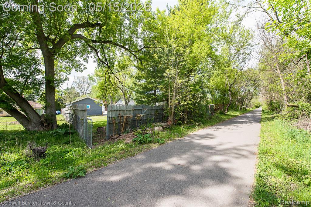 55901 Pontiac Trail Court, New Hudson, MI 48165 — Photo 24