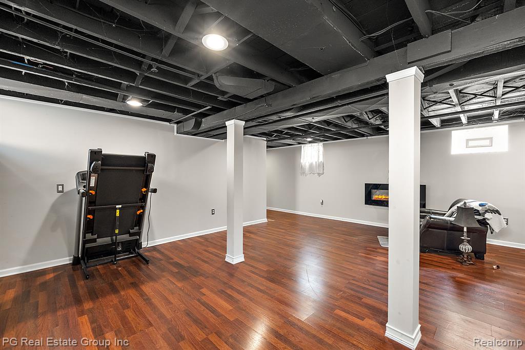 14 PLEASANT Street, Oxford, MI 48371 — Photo 39