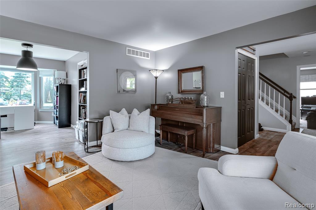 6848 Chadwick Drive, Canton, MI 48187 — Photo 4
