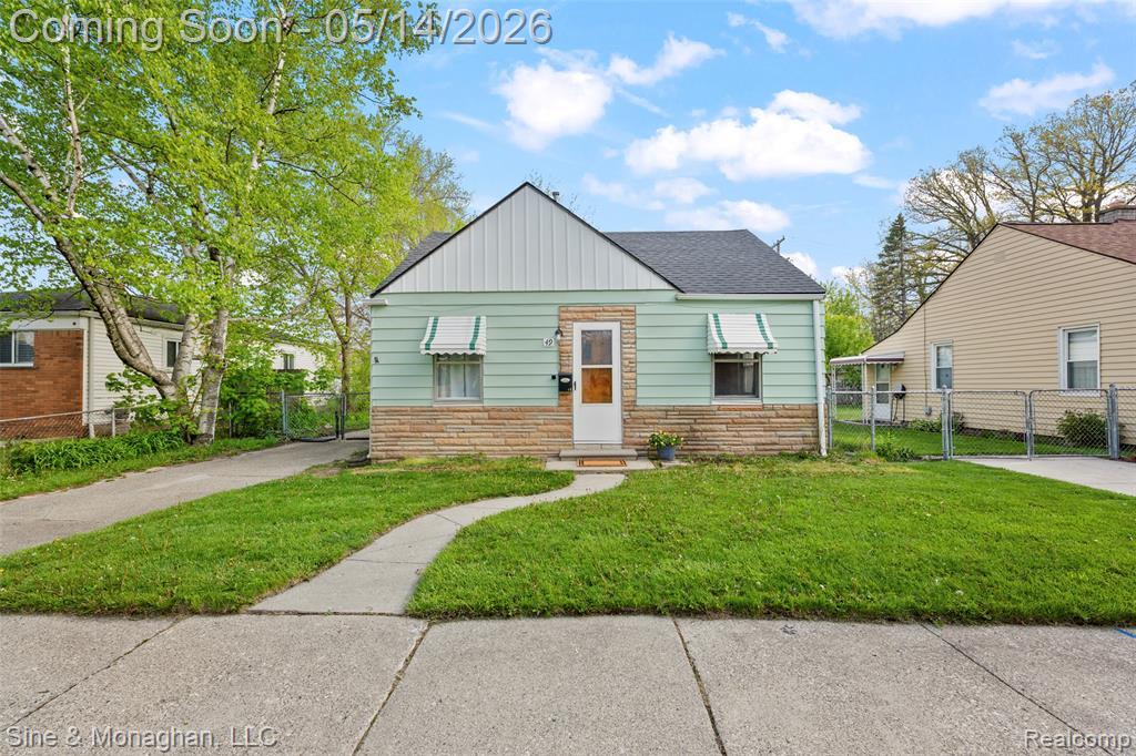49 E Madge Avenue, Hazel Park, MI 48030 — front exterior