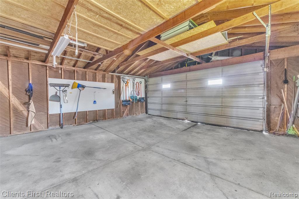 41527 Hamlin Street, Belleville, MI 48111 — Photo 30