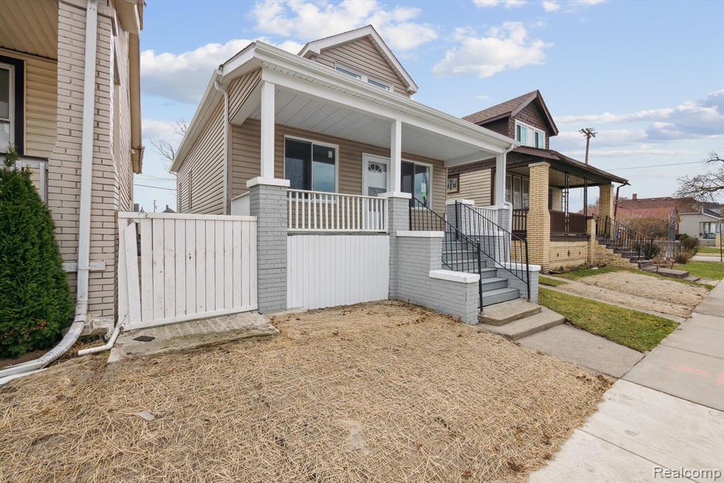5014 BELMONT Street, Hamtramck, MI 48212 — Photo 3