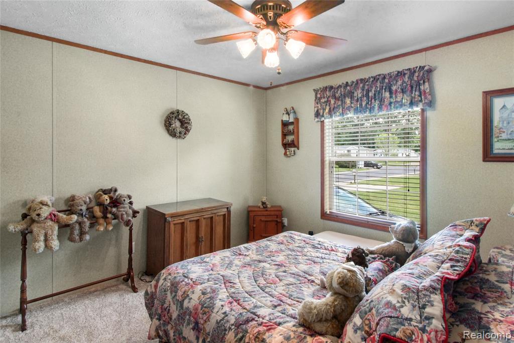 501 Kinloch, Temperance, MI 48182 — Photo 19