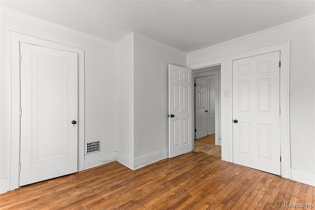 4827 GRAY Street, Detroit, MI 48215 — Photo 19