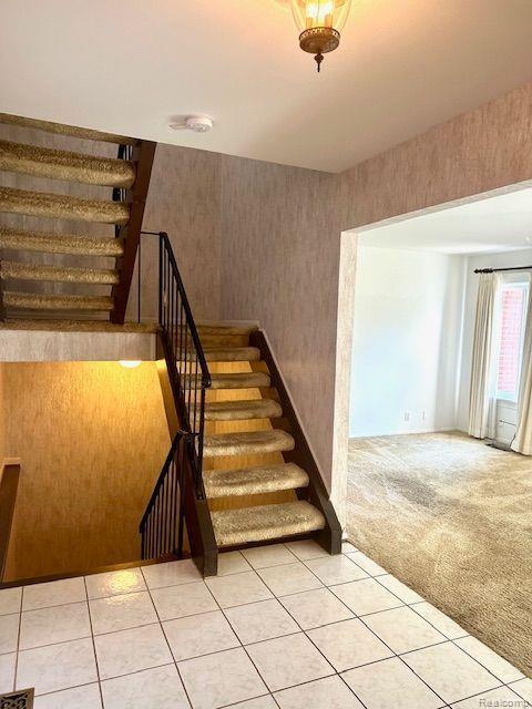 3045 LINDENWOOD Drive, 108, Dearborn, MI 48120 — Photo 7