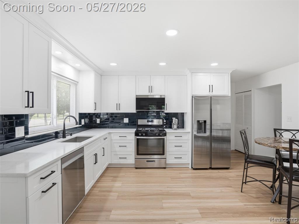 41411 Greenwood Drive, Canton, MI 48187 — Photo 19